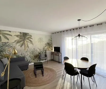 Апартаменты Face A La Mer, Et Son Cap Canaille Каси